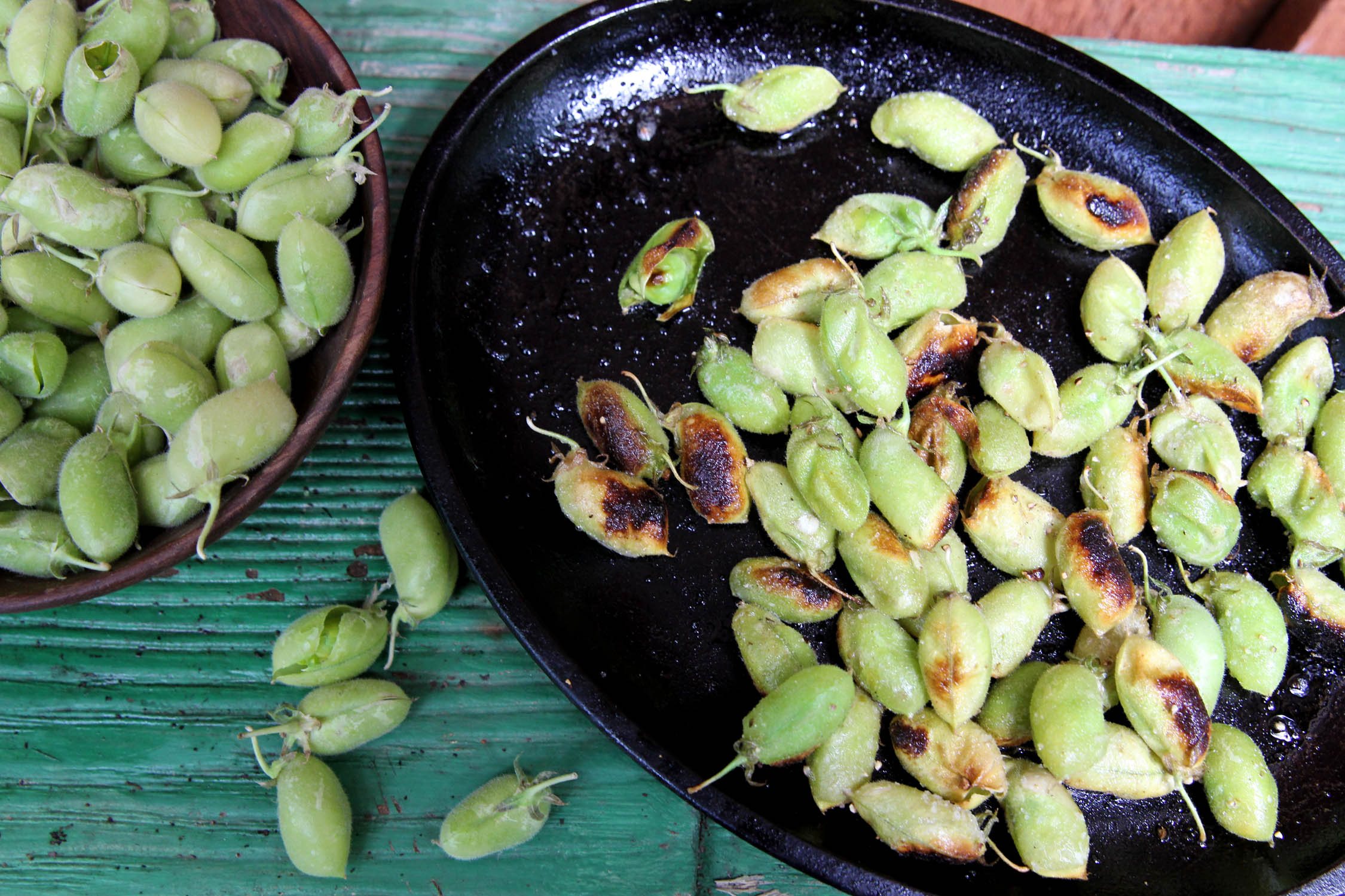 Roasted fresh chickpeas Log Cabin Cooking