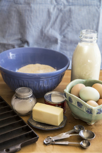 Cornbread ingredients