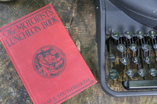 motorist's luncheon book