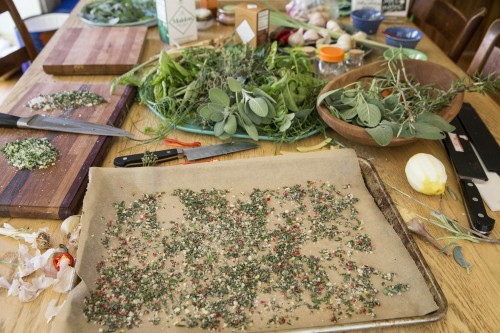 garlic salt making party