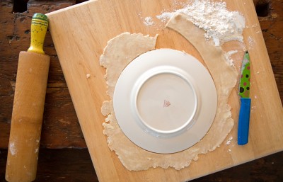 Roll out your pie crust and cut into circle shape